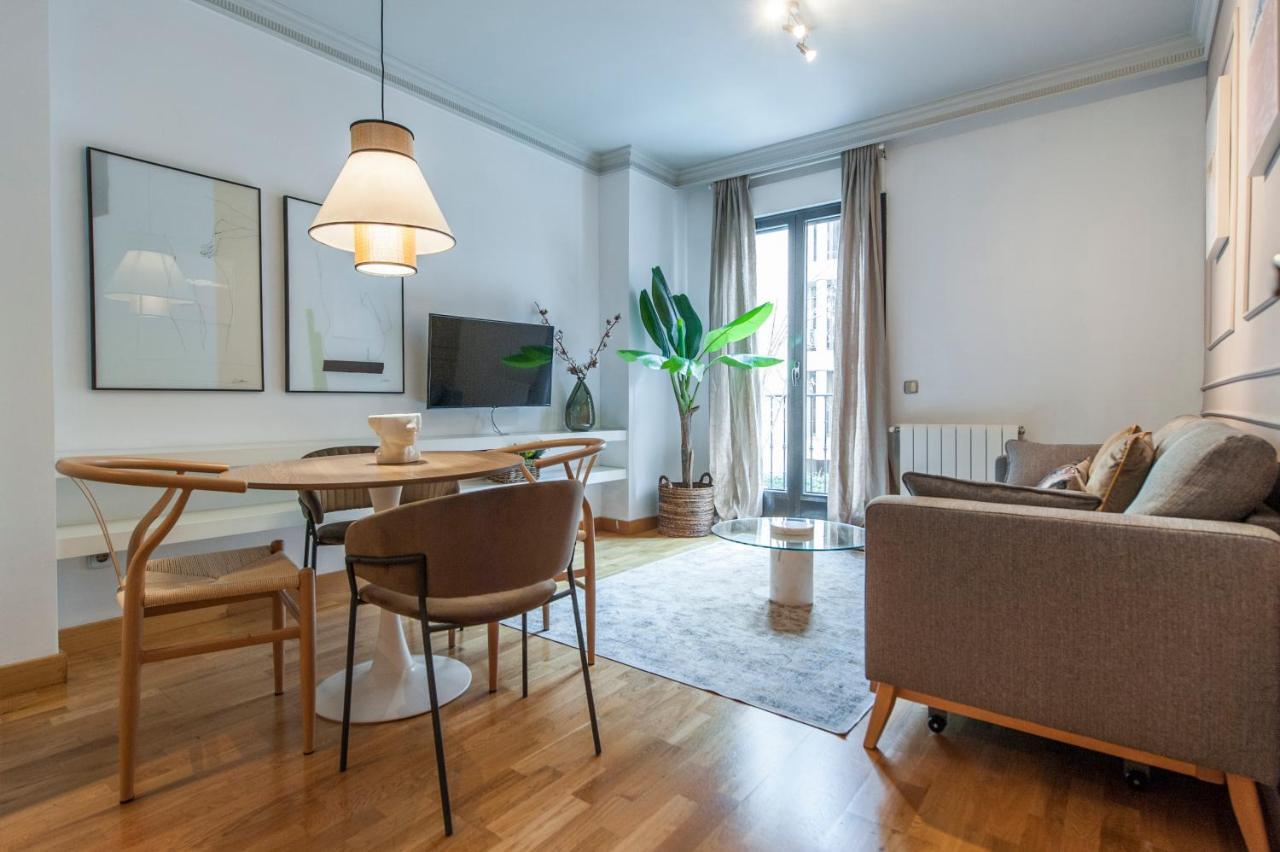 Appartamento Alterhome Plaza De Cibeles Ii
